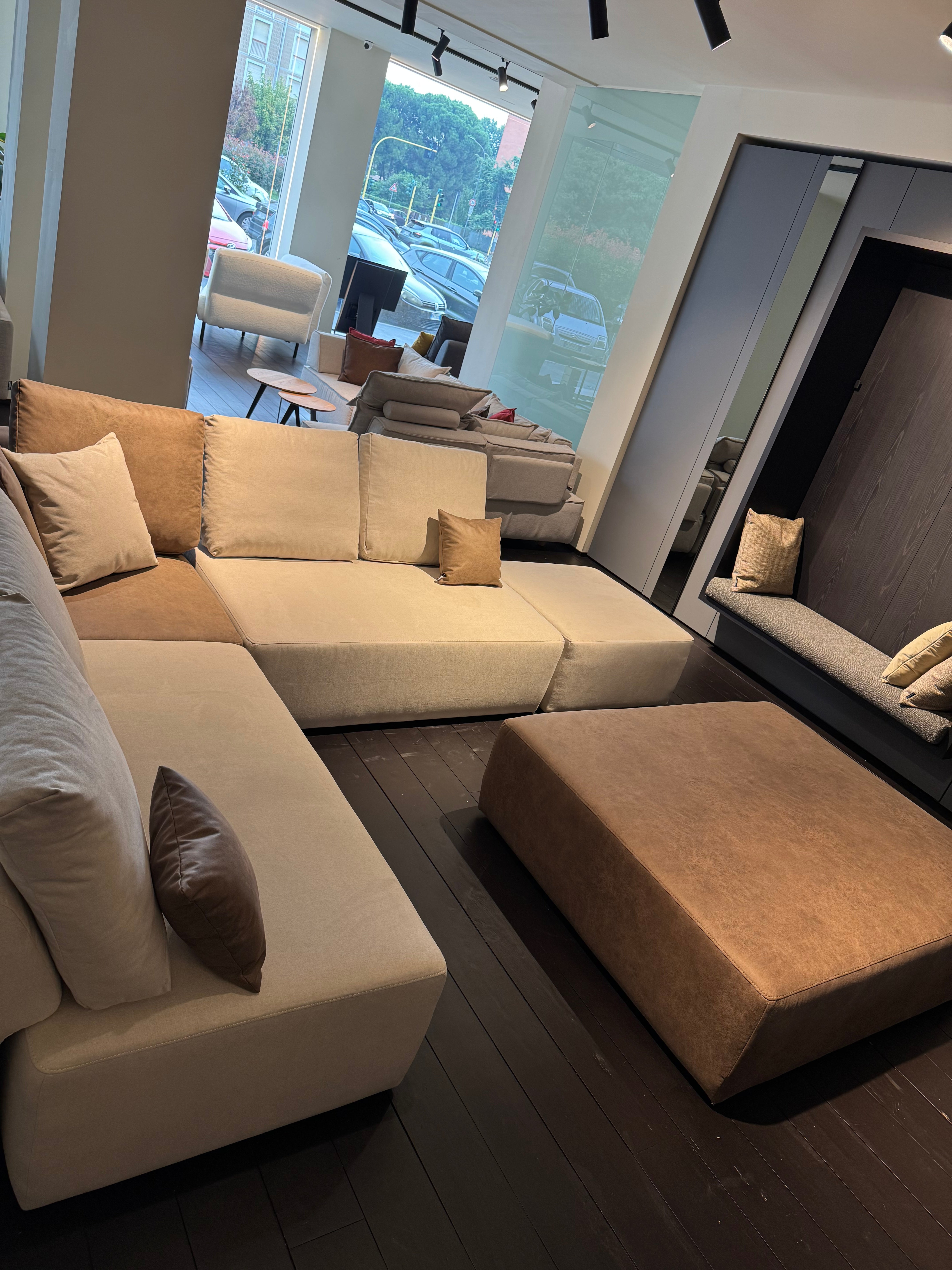 Outlet - Amy modular corner sofa with bed function - Showroom Milan