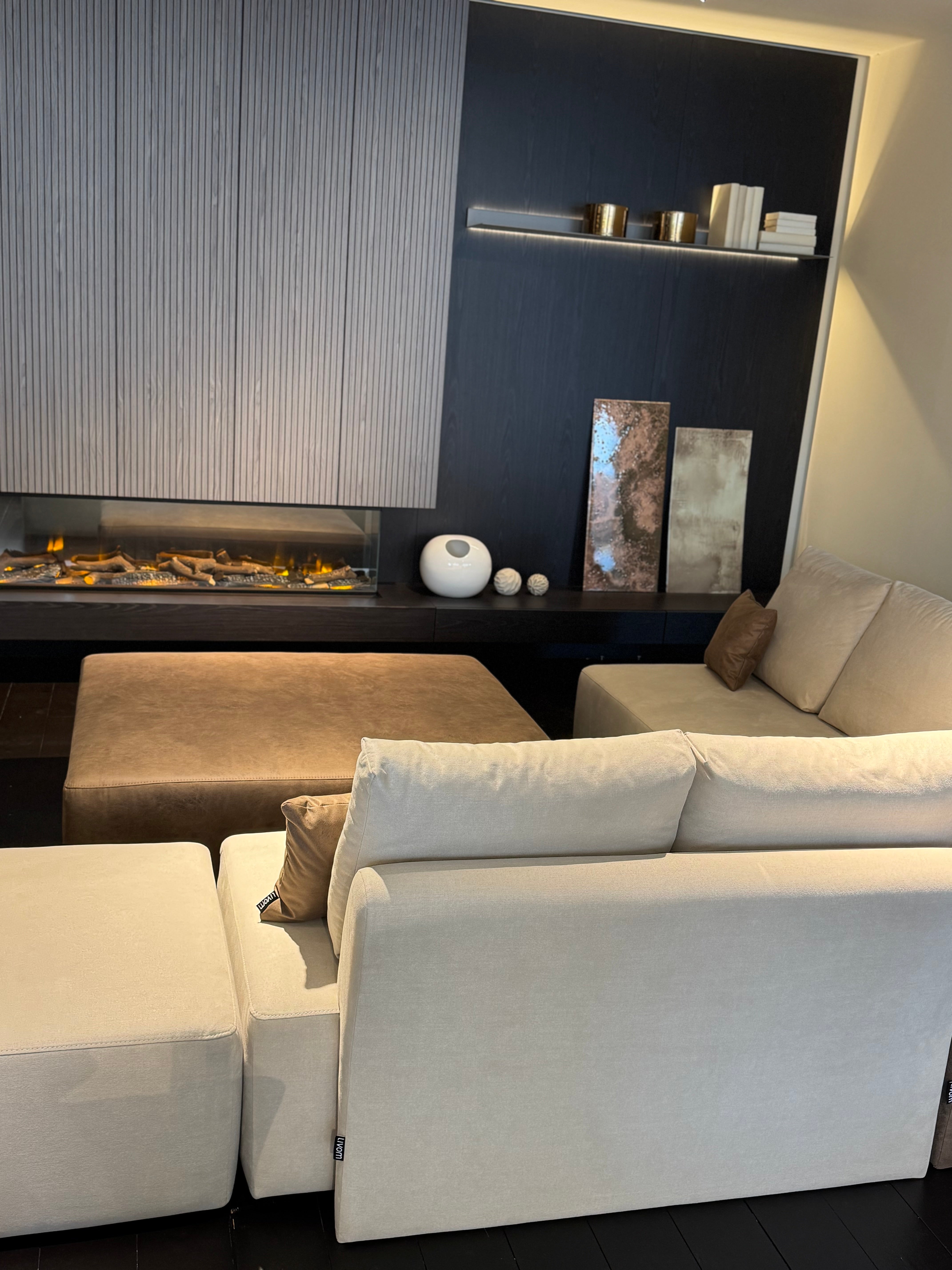 Outlet - Amy modular corner sofa with bed function - Showroom Milan