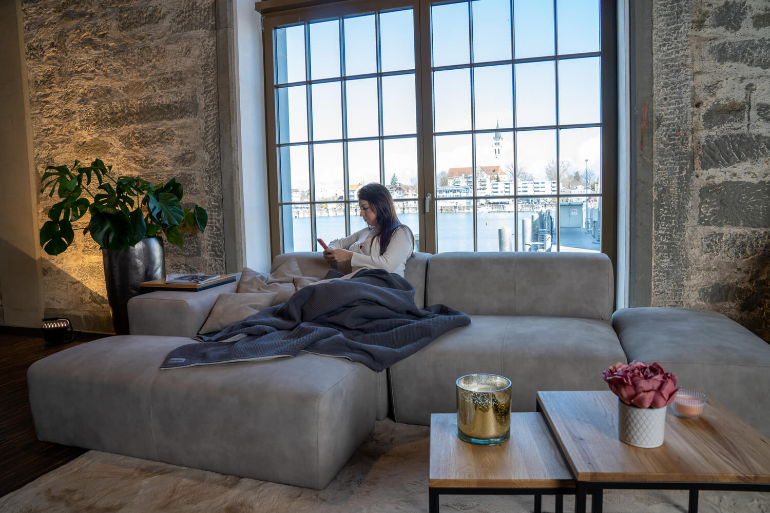 Come posso trovare il divano giusto per il mal di schiena?