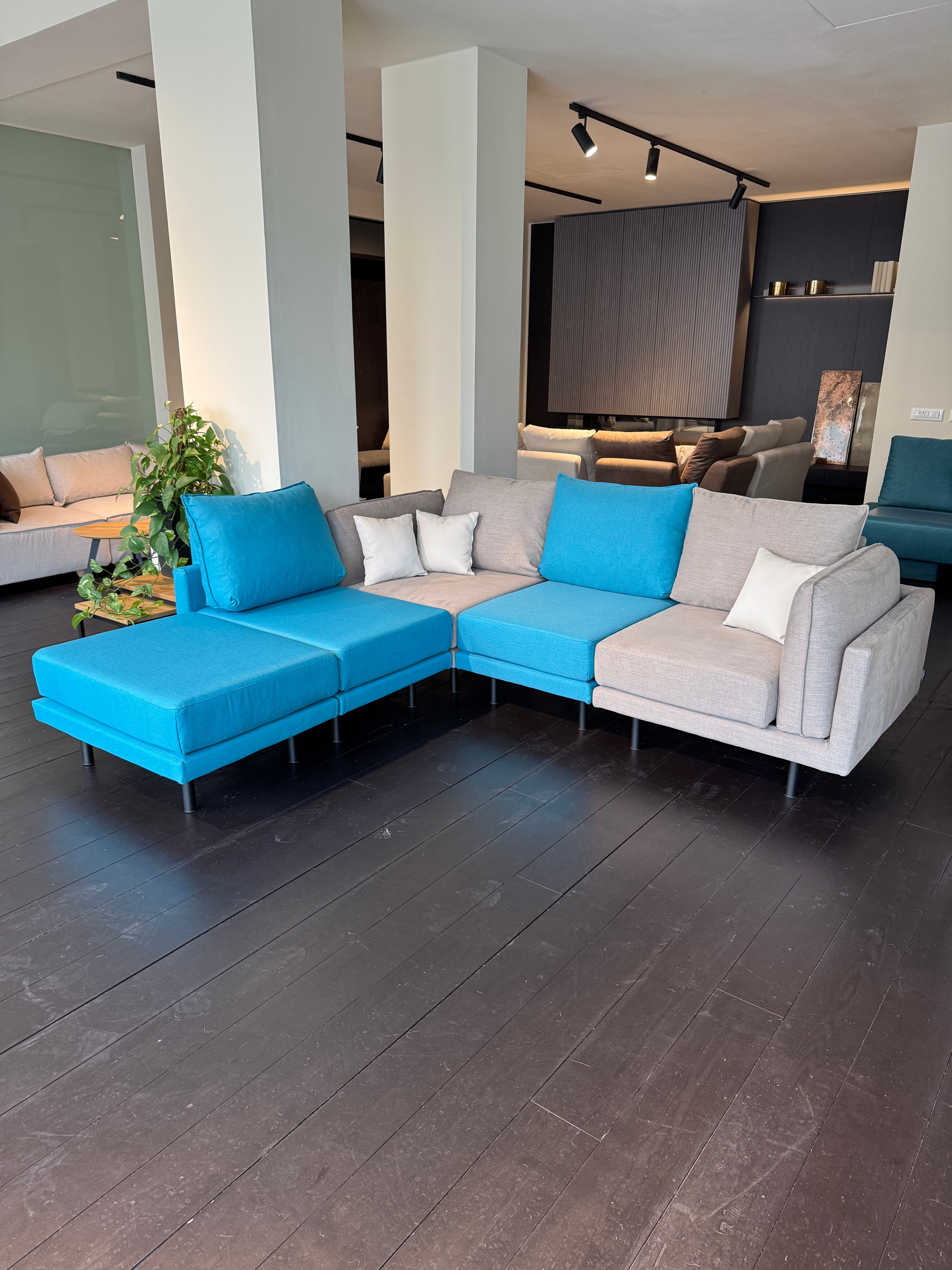 Outlet - Divano modulare Donna a forma di U con funzione letto