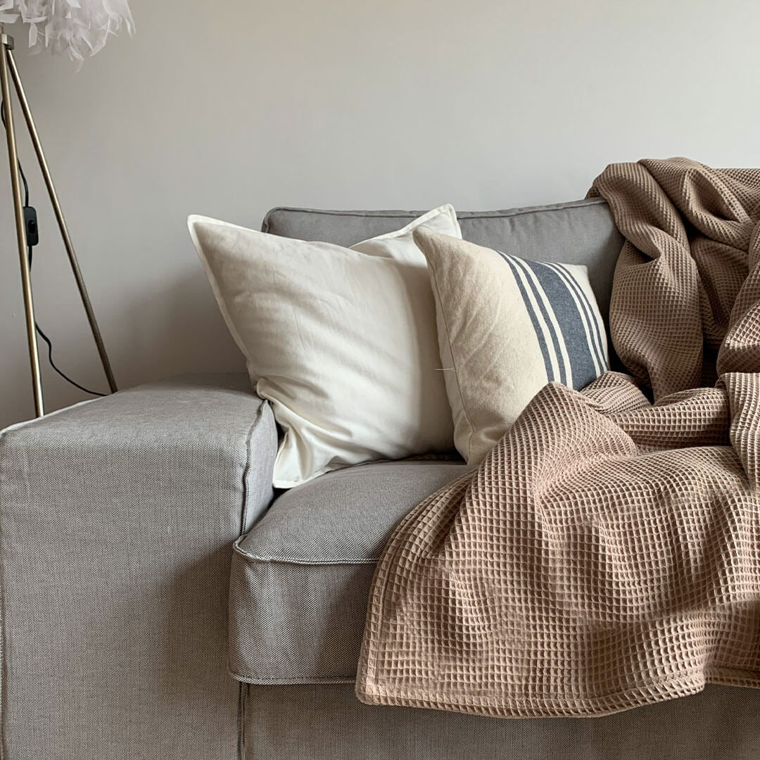 Kuscheldecke Zoe Latte-Sandweiss 145 x 210 cm - Livom